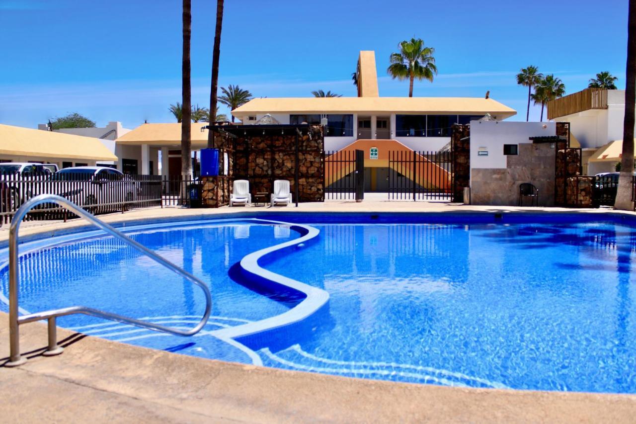 Hotel Posada Del Desierto Heroica Caborca エクステリア 写真