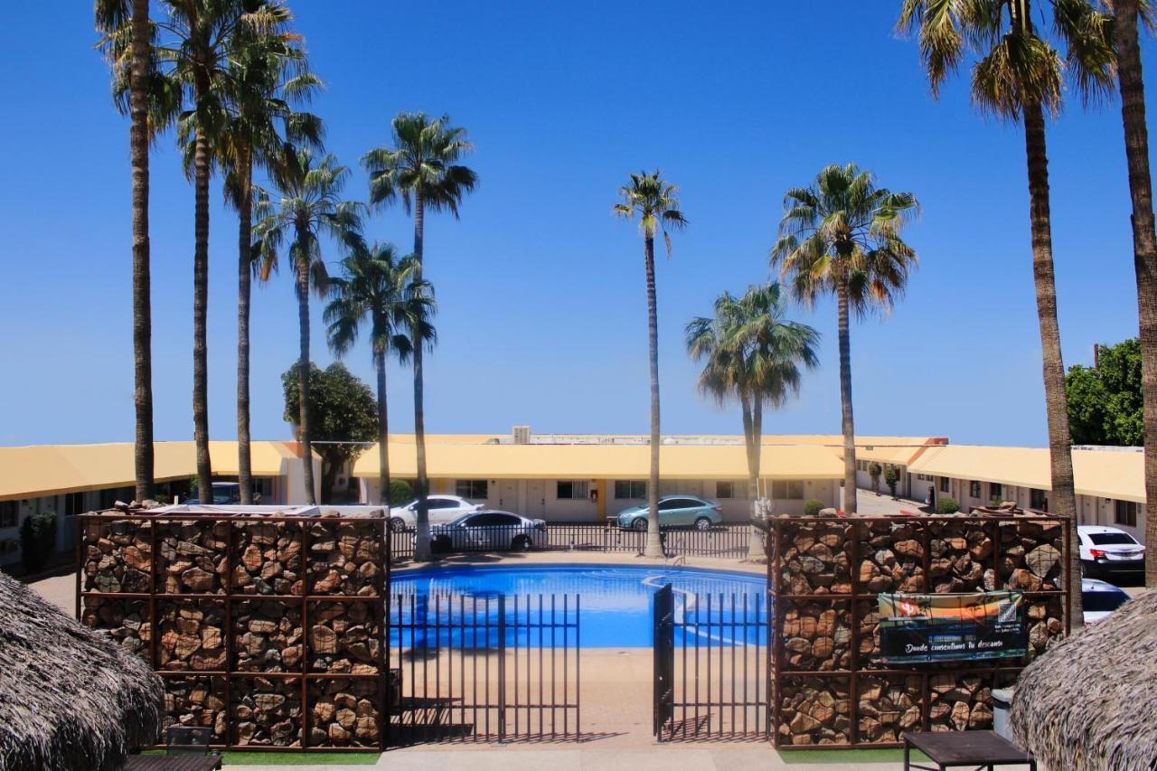 Hotel Posada Del Desierto Heroica Caborca エクステリア 写真